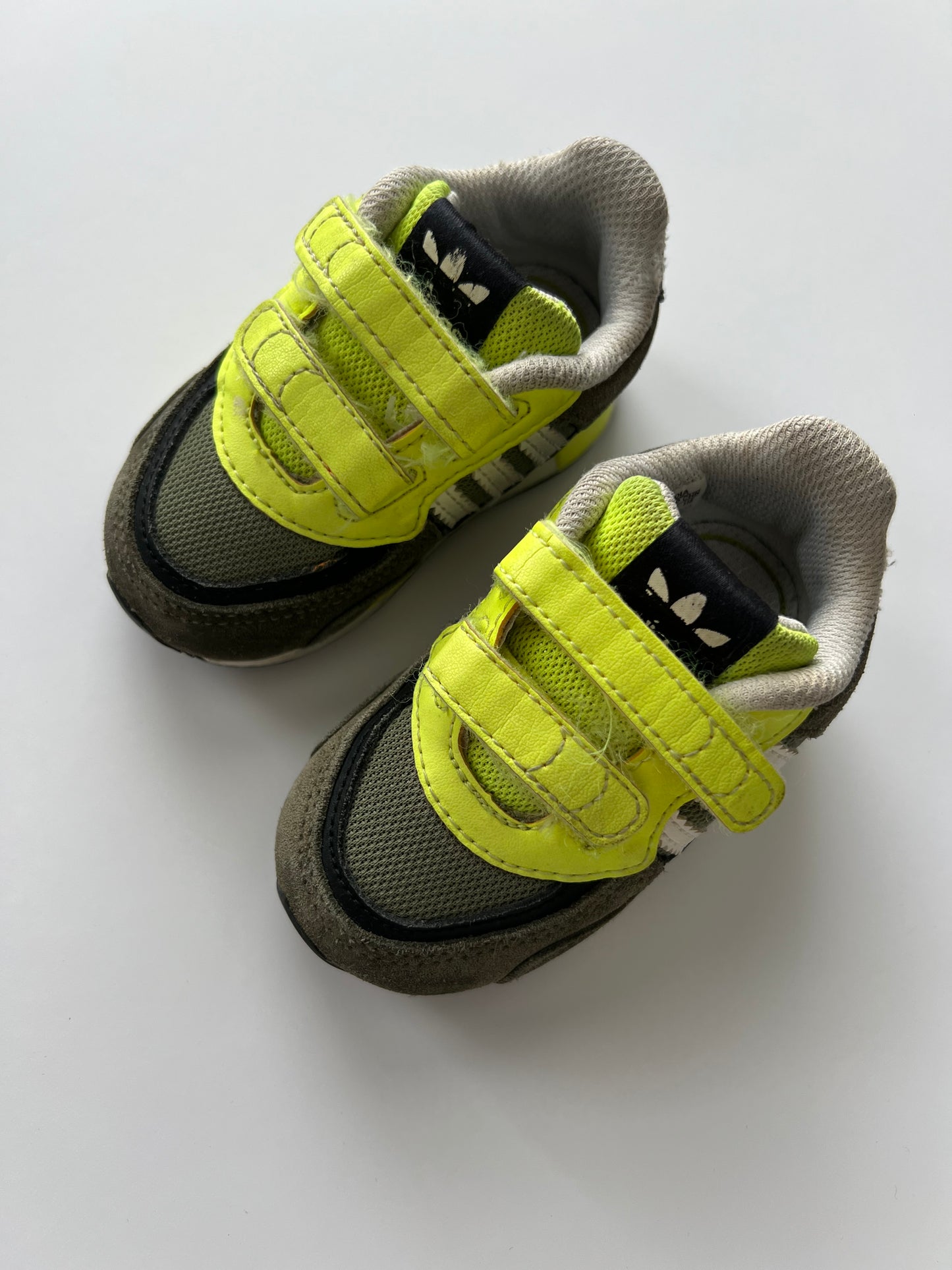 Adidas ZX850 Trainers - Size 4uk