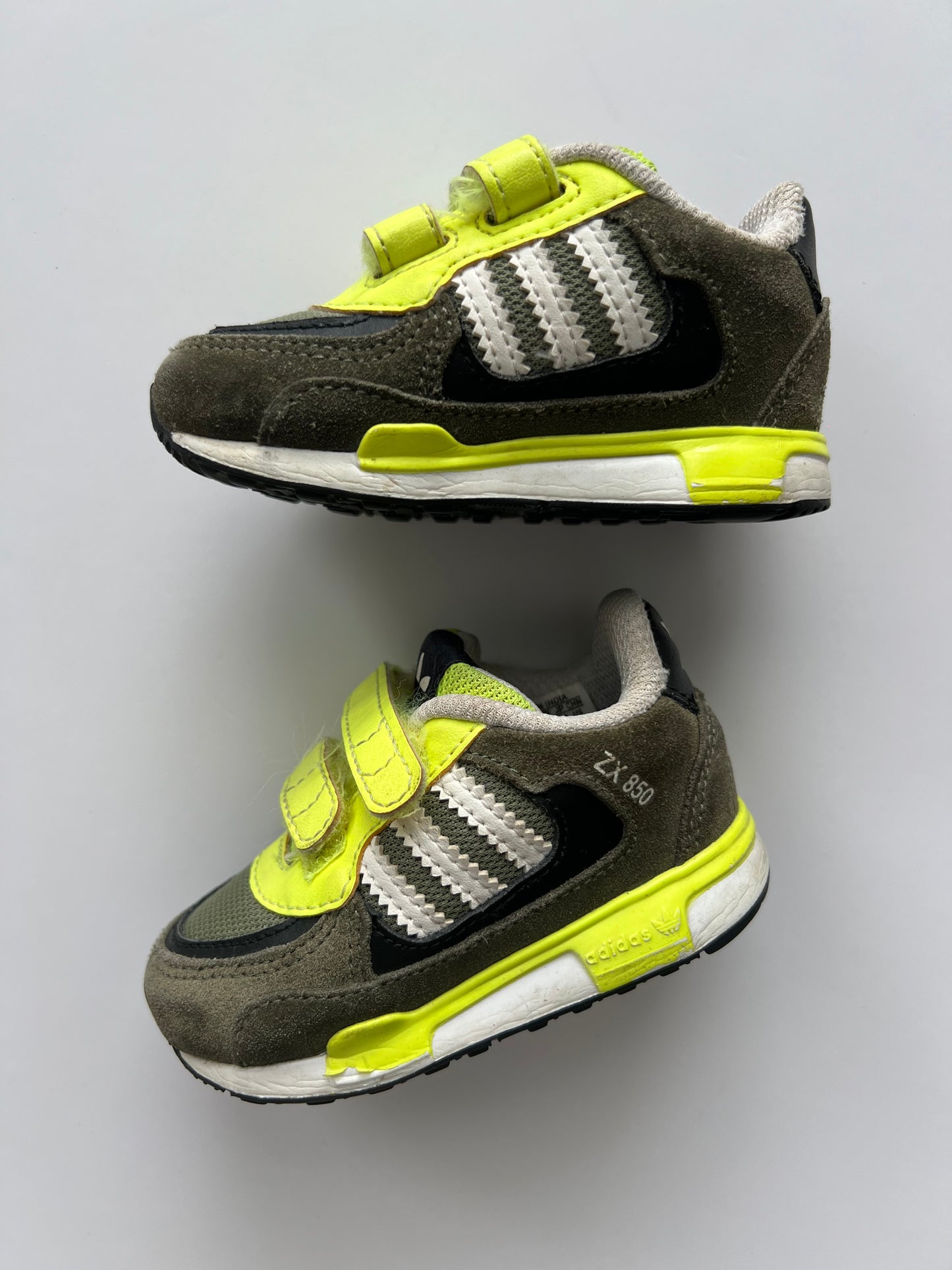 Adidas ZX850 Trainers - Size 4uk