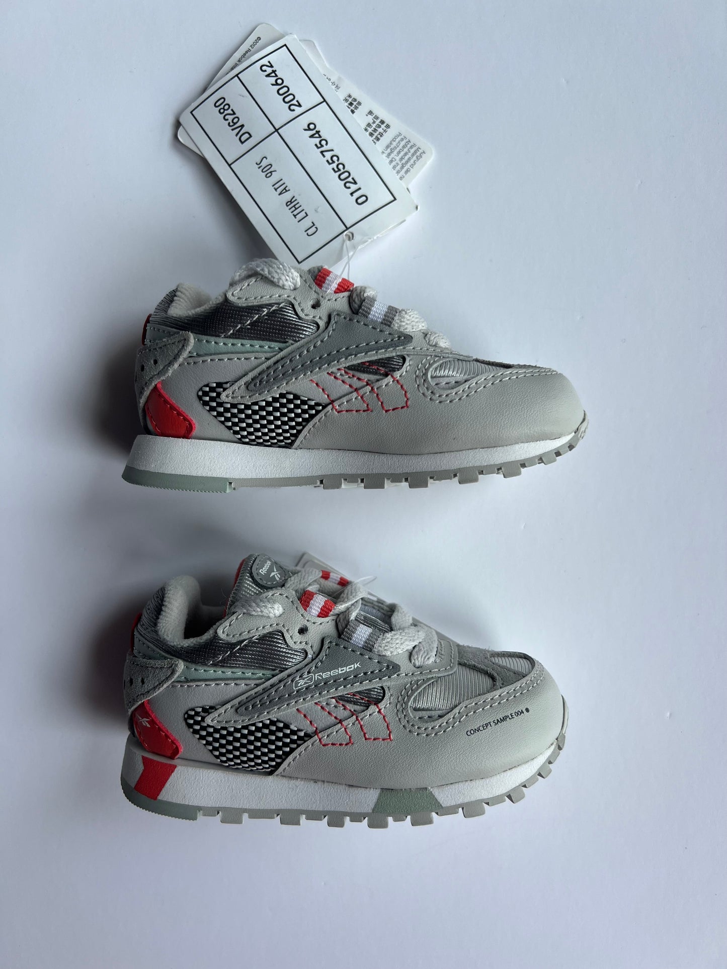 Reebok Classic Leather Alter The Icons 90’s (Rare) - Size 3.5uk Infant BNWT