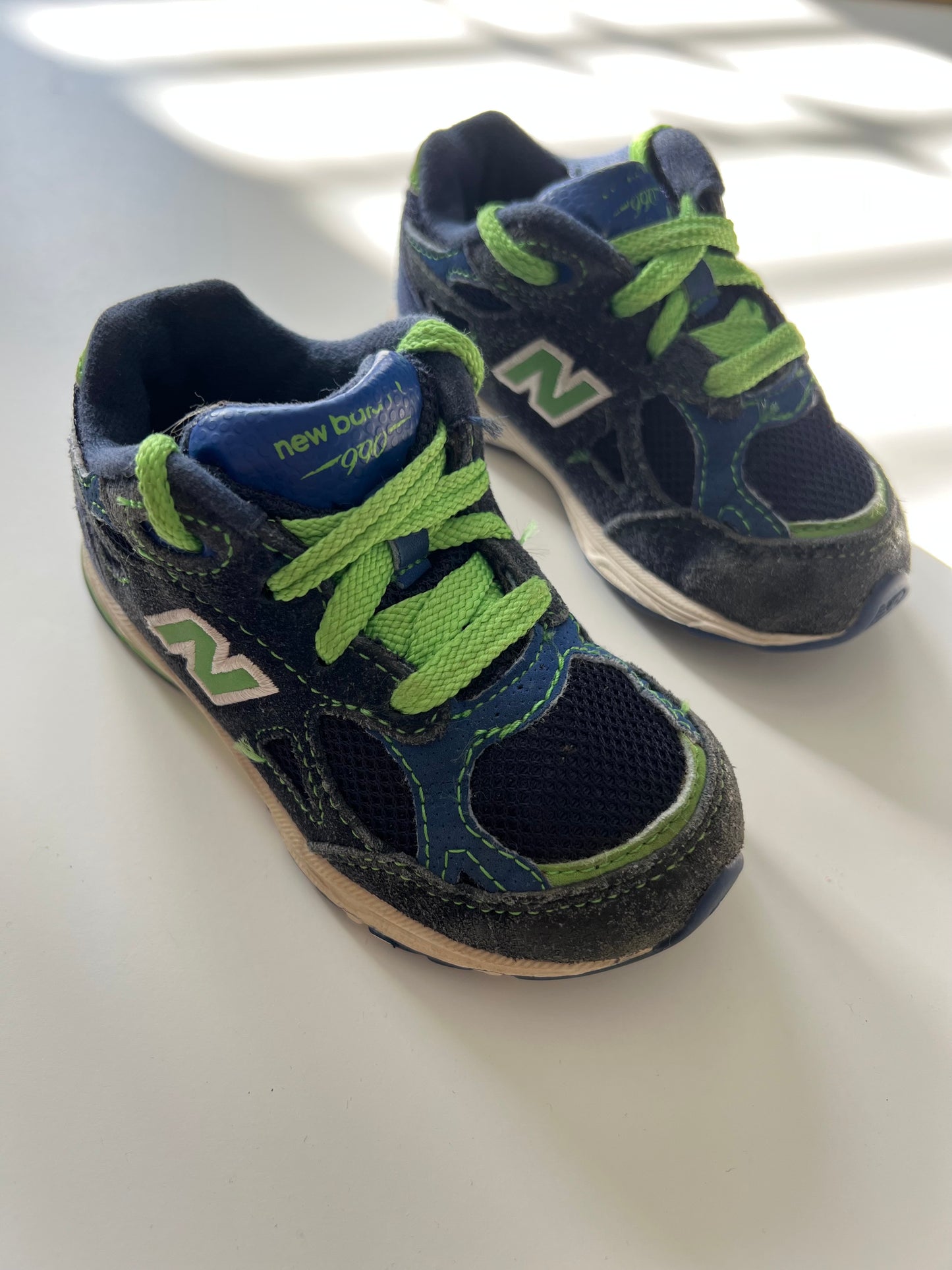 New Balance 990v3 Neon Green Toddler Trainers - Size 5.5uk