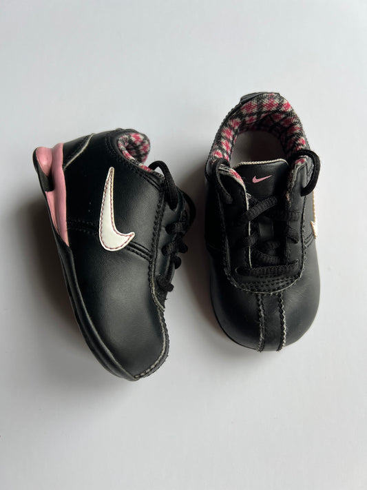 Nike Retro Shox Trainers - Size 3.5 Infant